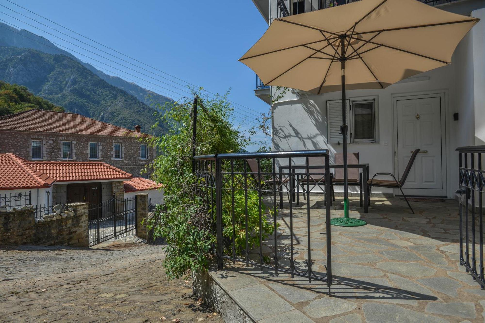 Apartmán Three Elements Konitsa Exteriér fotografie
